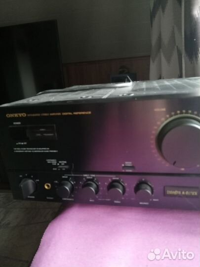 Усилитель onkyo integra A-817EX