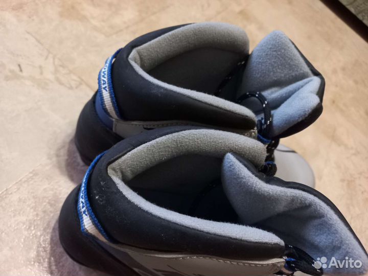 Лыжные ботинки 43 размер