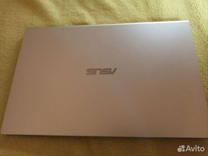 Asus 15.8 Ryzen 5/230MX/Vega 8