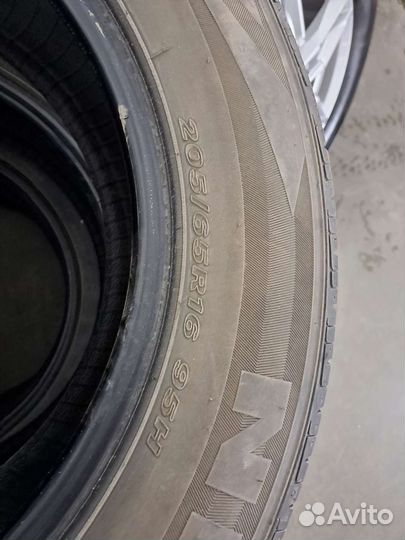 Nexen Classe Premiere 672 205/65 R16