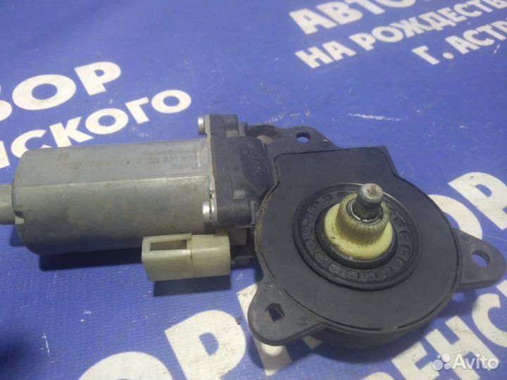 Моторчик стеклоподъемника Ford Fusion хэтчбек 2004