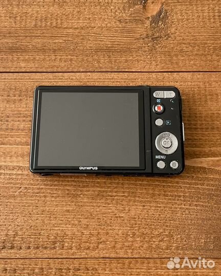 Цифровой Olympus D-715 c примерами фото