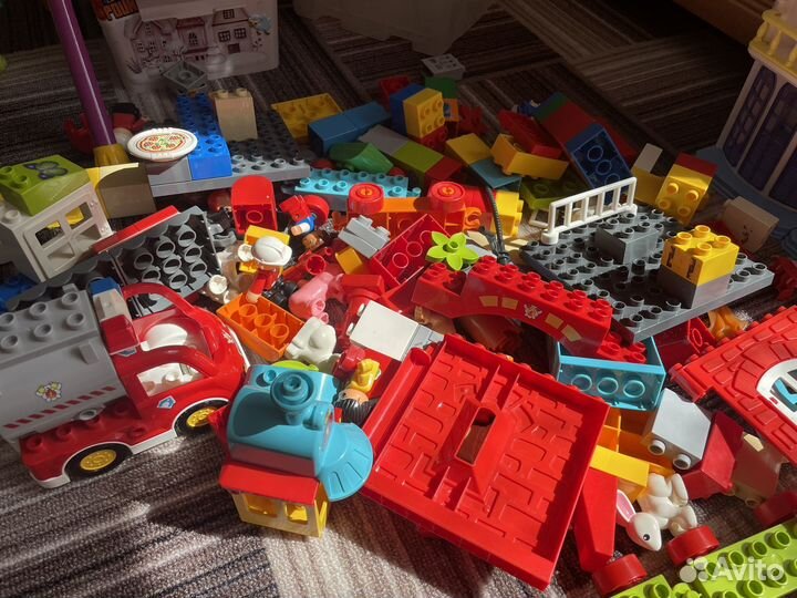Lego duplo поезд цифры, пиццерия, пожарка