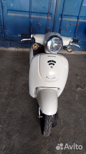 Мопед скутер