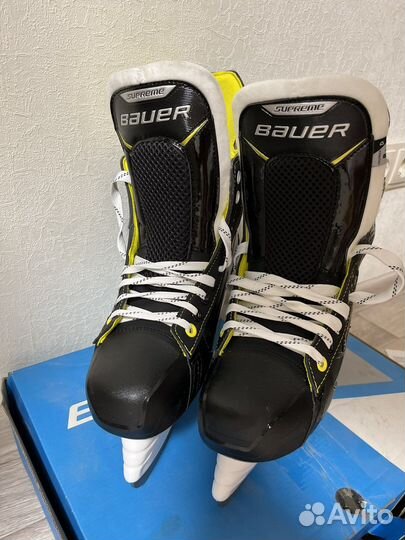 Коньки хоккейные новые