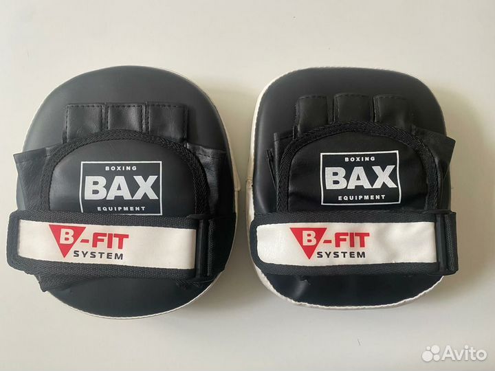 Лапы для бокса Bax в идеальном состоянии