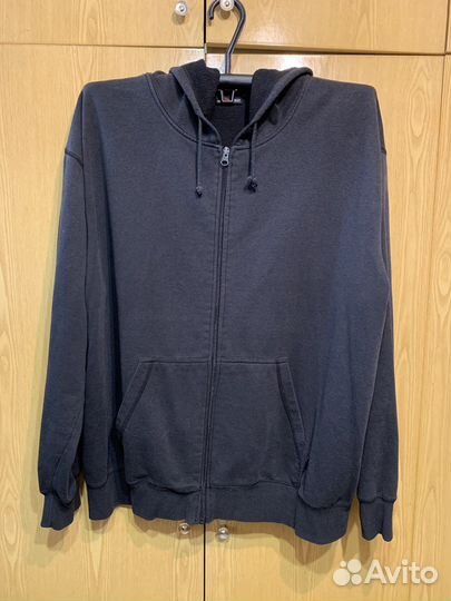 Толстовка / кофта на замке
