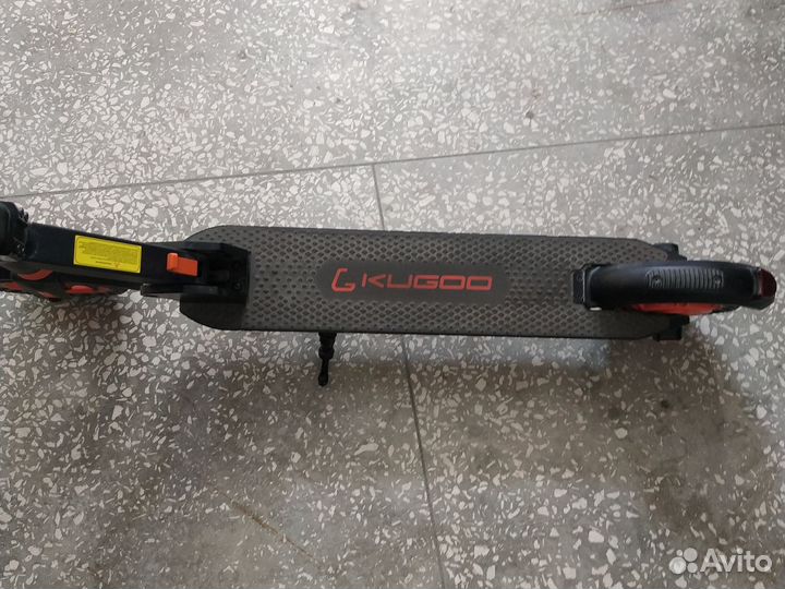 Электросамокат kugoo s1
