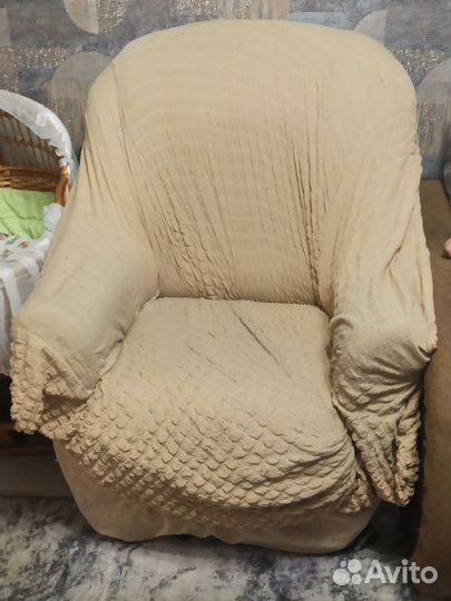 Большой угловой диван бу