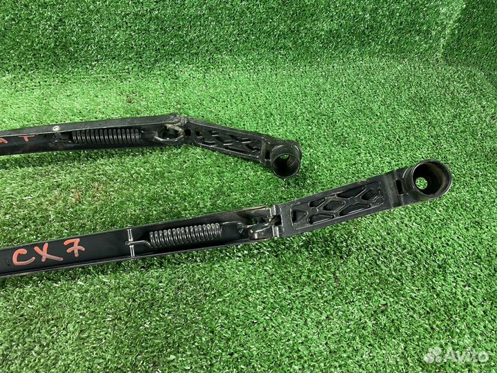 Поводки дворников Mazda CX-7