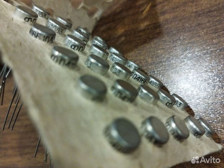 Транзистор кт809а,кт801б,кд918б,1т321е