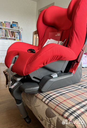 Детскоое автокресло Britax Romer Safefix plus