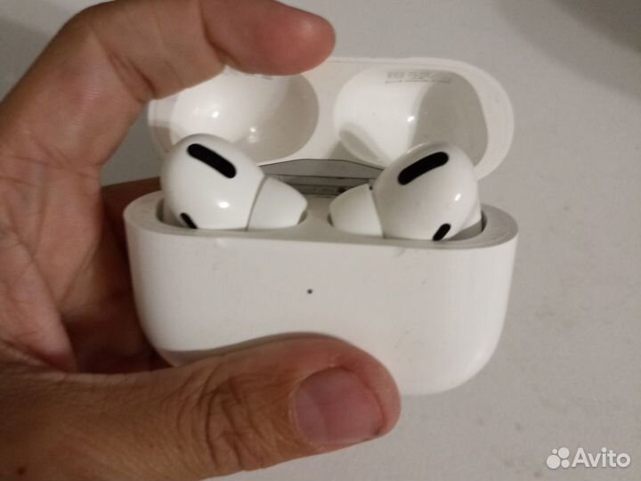 AirPods Pro