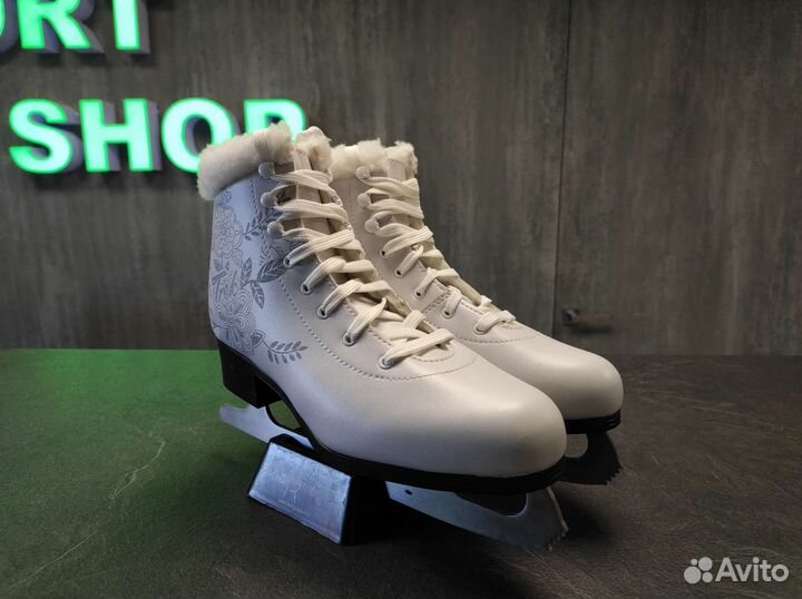 Коньки фигурные trek Flowers