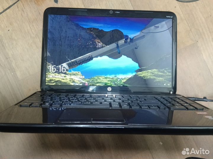 Hp Pavilion g6 (AMD A10/2gb gpu/8gb ram/256ssd)