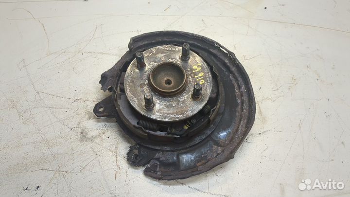 Ступица (кулак, цапфа) Toyota Corolla Verso, 2003