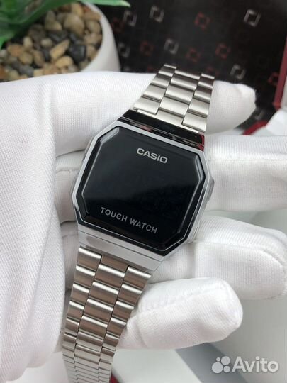 Часы casio сенсорные