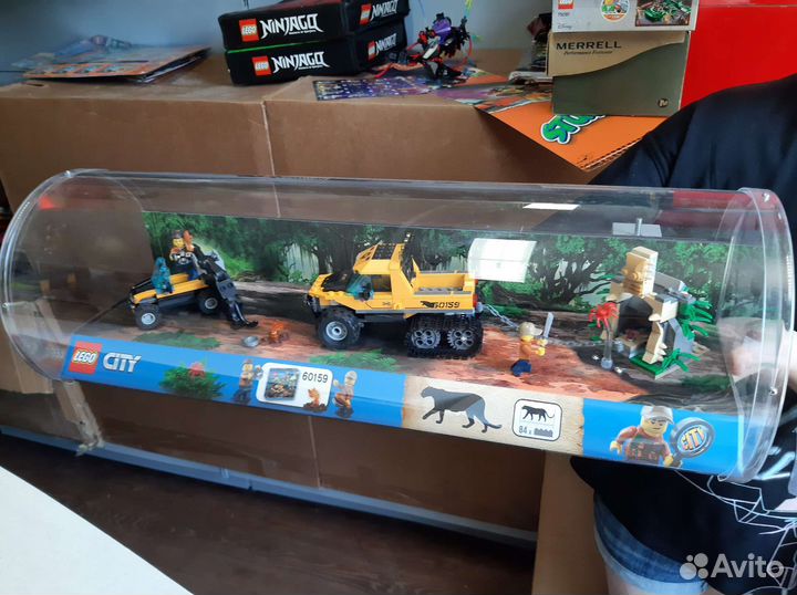 Lego дисплей с наборами