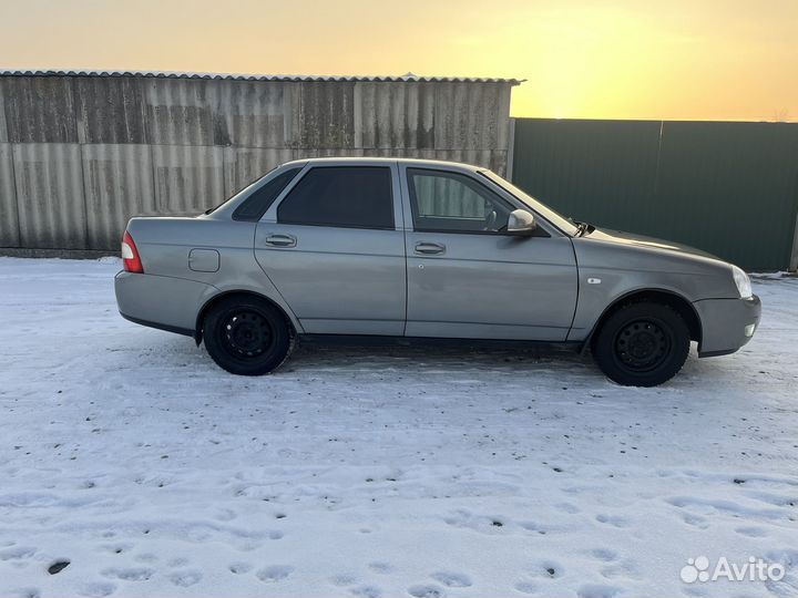 LADA Priora 1.6 МТ, 2009, 180 000 км
