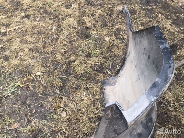 Задний бампер на mitsubishi lancer 10