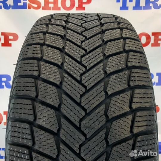 Michelin X-Ice 265/50 R22 112H