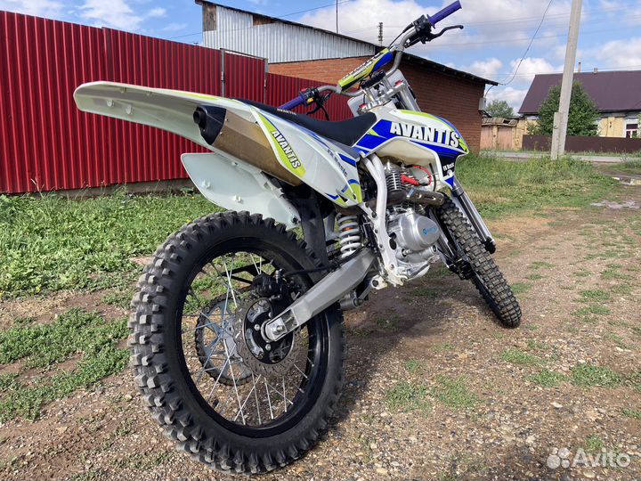 Avantis fx 250 basic