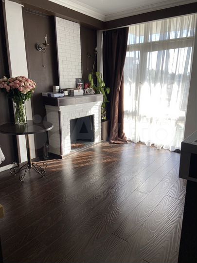 Апартаменты-студия, 42 м², 2/4 эт.