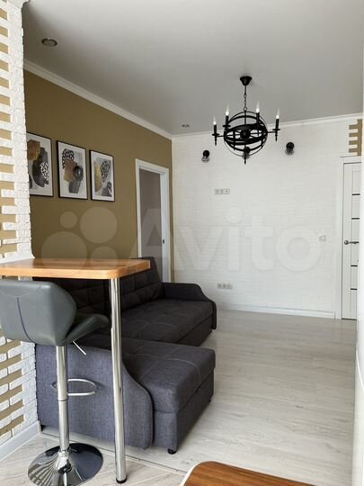 2-к. квартира, 42 м², 13/17 эт.