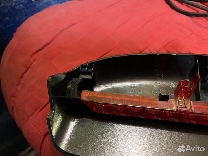 Фонарь задний стоп сигнал Skoda fabia