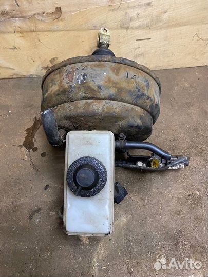 Вакуумный усилитель тормозов Kia sportage 1