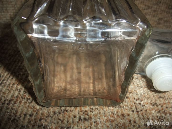 Штоф, графины, пробки, крышки, бутылки