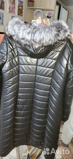 Пуховик зимний женский