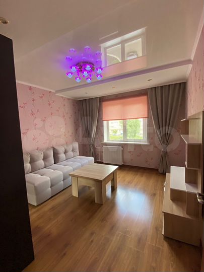 2-к. квартира, 52 м², 3/9 эт.