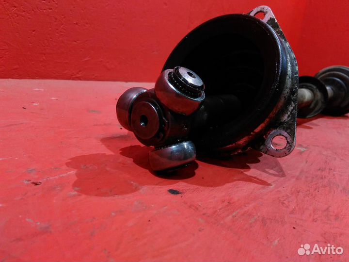 Логан привод левый в сборе шрус