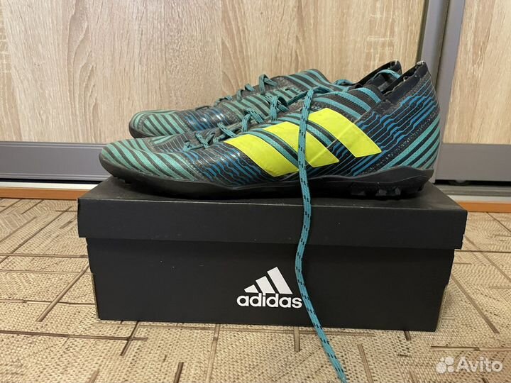 Футзалки adidas nemeziz