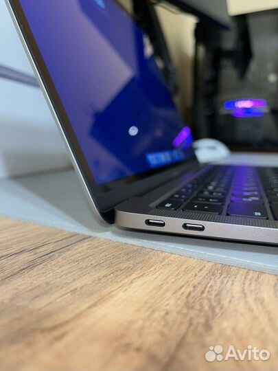 Macbook air 13 m1 8 256 Space Gray