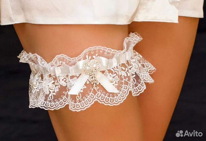 Свадебные подвязки на ножку