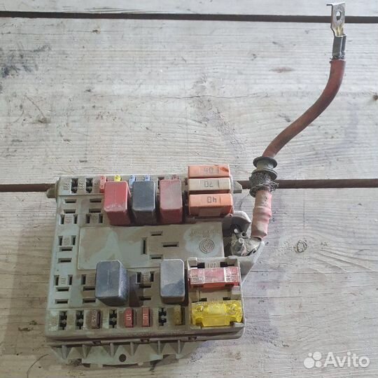 Блок предохранителей Fiat Albea 1.4