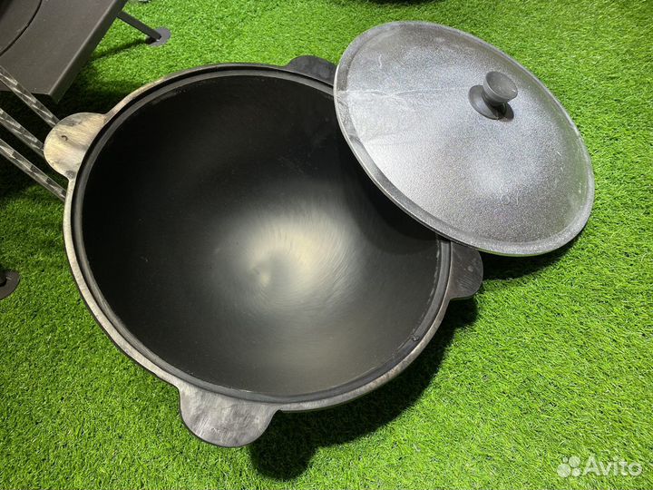 Казан 8 литров чугунный