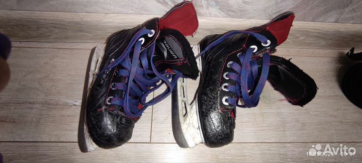 Хоккейные коньки детские bauer