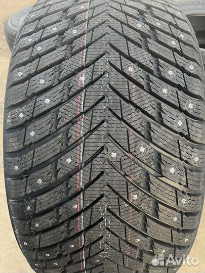 iLink Wintervorhut Stud II 275/40 R22 111T