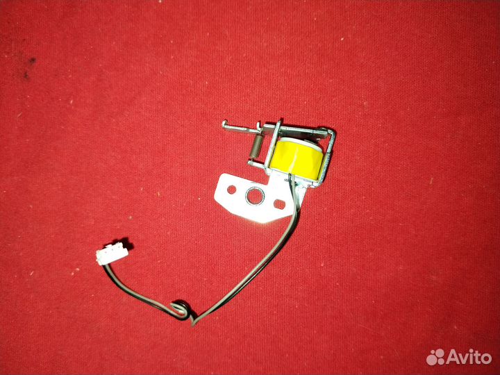 121N01168 Соленоид ролика захвата