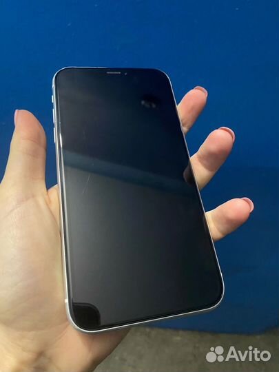 iPhone Xr, 128 ГБ