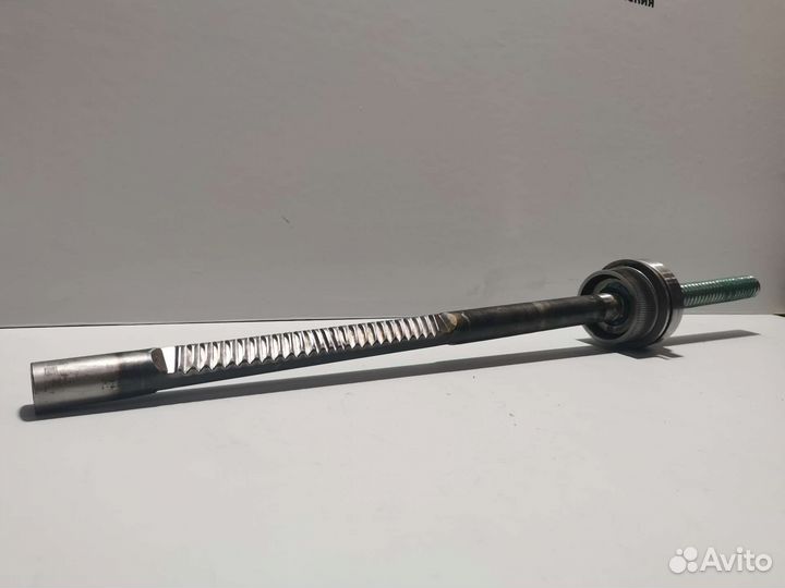 Шток рулевой рейки Mercedes Vito W447