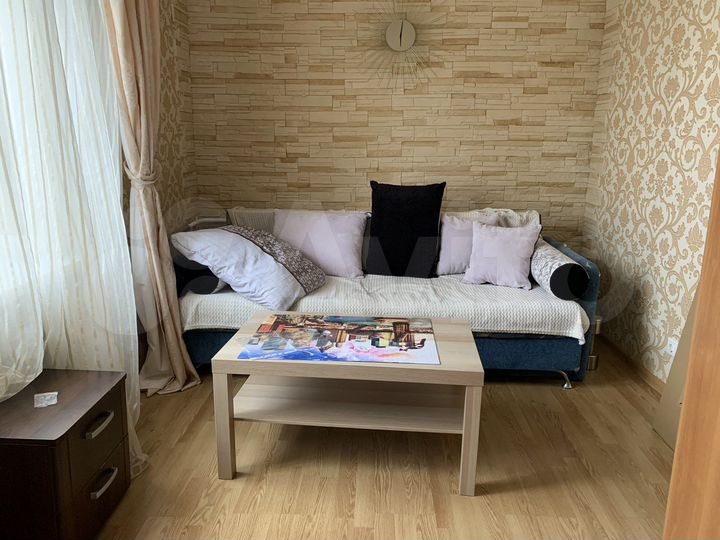 Комната 15 м² в 2-к., 9/9 эт.