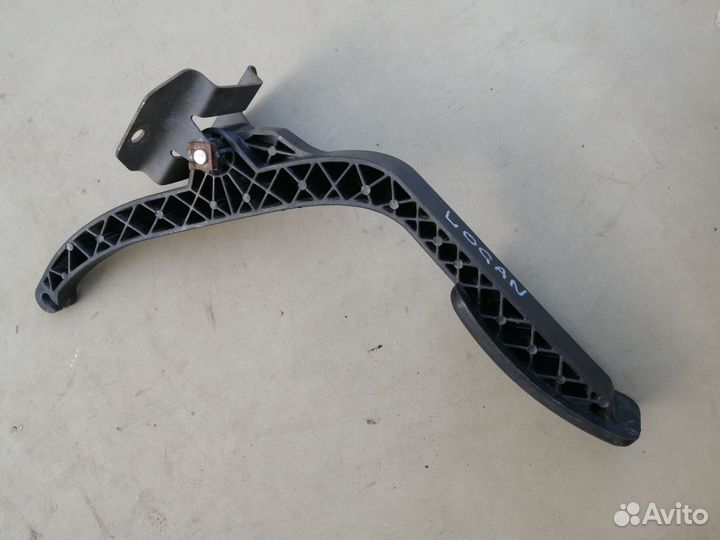 Педаль газа (акселератора) Renault Logan 2005-2014
