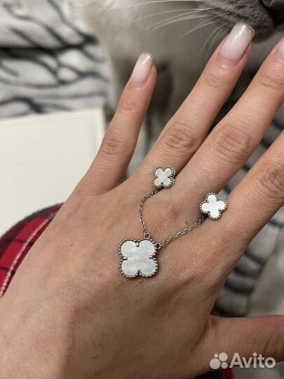 Подвеска и серьги Van Cleef