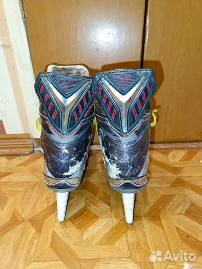 Хоккейные коньки bauer vapor 1x