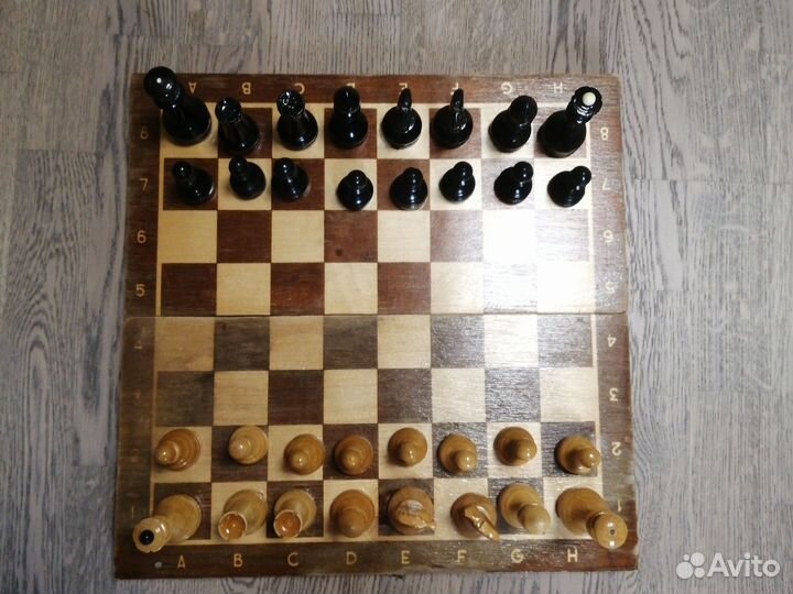 Шахматы деревянные