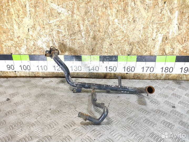 Трубка системы охлаждения Volkswagen Passat b5 199